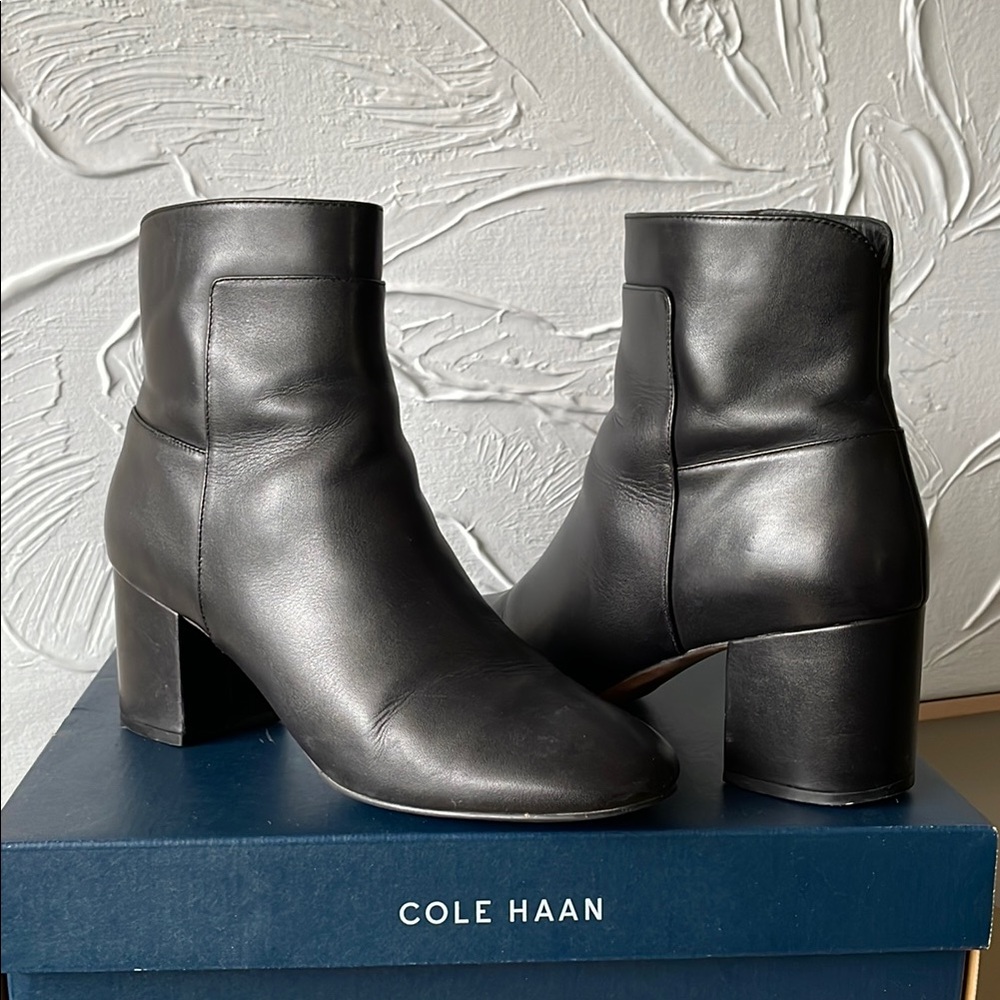 Cole Haan Womens 8.5 Black Ankle Boots